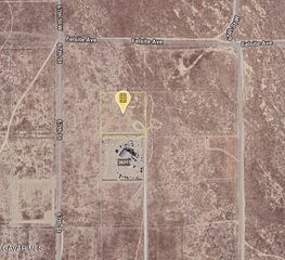 67th St W / Felsite, Rosamond, CA 93560
