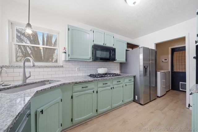 13971 S 94th East Avenue, Bixby, OK 74008