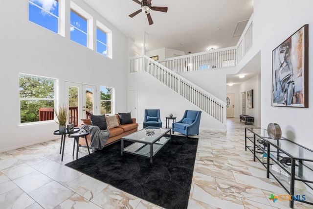 105 Juniper Court, San Marcos, TX 78666