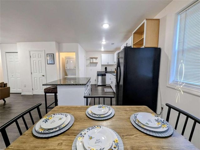 2533 Godfrey Drive, Atlanta, GA 30318