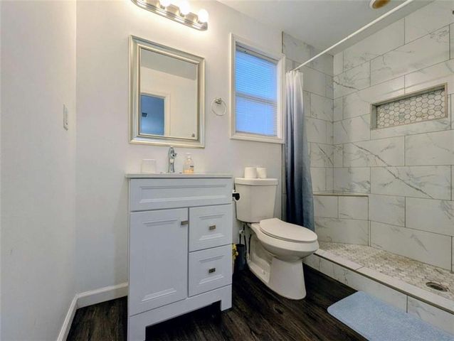 2533 Godfrey Drive, Atlanta, GA 30318