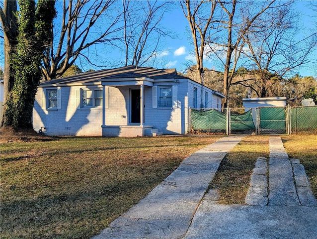 2533 Godfrey Drive, Atlanta, GA 30318