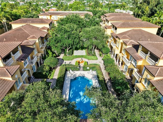 425 NE 69th Cir, Boca Raton, FL 33487