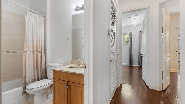 425 NE 69th Cir, Boca Raton, FL 33487