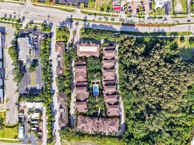 425 NE 69th Cir, Boca Raton, FL 33487