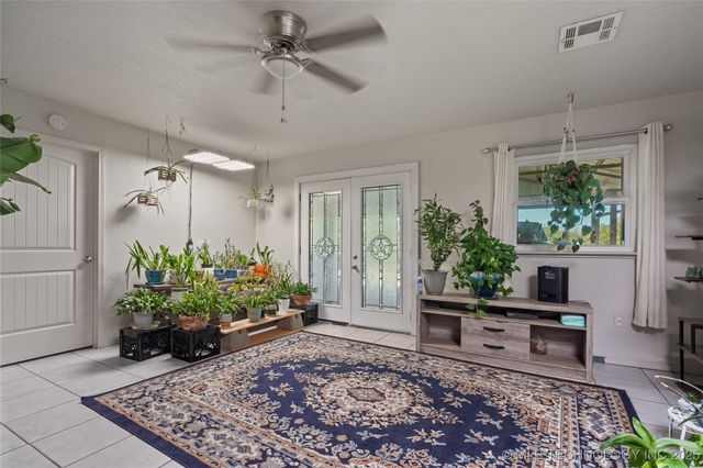 30 Peach Street, Healdton, OK 73438