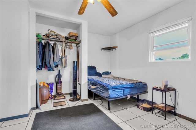 30 Peach Street, Healdton, OK 73438