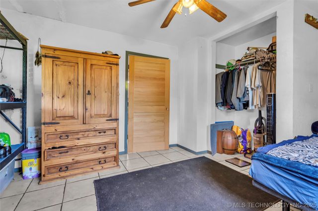 30 Peach Street, Healdton, OK 73438