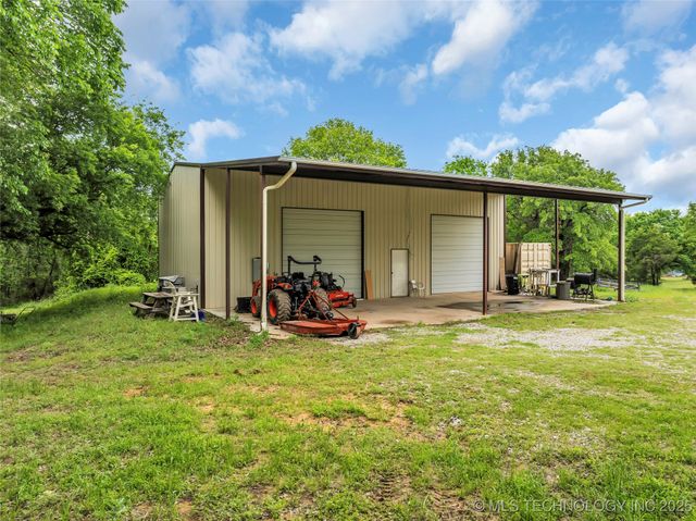 30 Peach Street, Healdton, OK 73438
