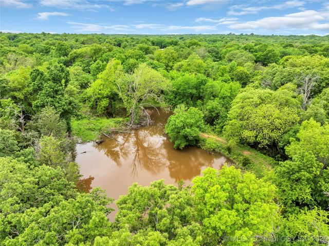 30 Peach Street, Healdton, OK 73438