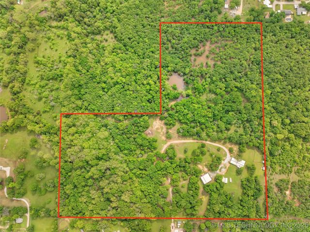 30 Peach Street, Healdton, OK 73438