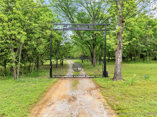 30 Peach Street, Healdton, OK 73438