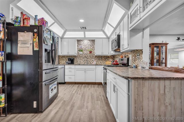 30 Peach Street, Healdton, OK 73438