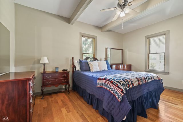 6442 S 300 W, Trafalgar, IN 46181