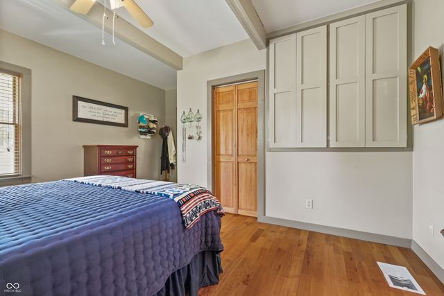 6442 S 300 W, Trafalgar, IN 46181