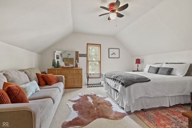6442 S 300 W, Trafalgar, IN 46181