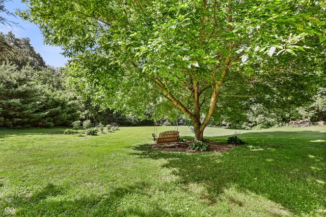 6442 S 300 W, Trafalgar, IN 46181