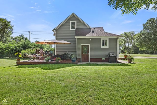 6442 S 300 W, Trafalgar, IN 46181