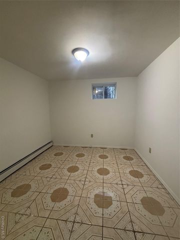 174-17 129TH AVE, Baisley Park, NY 11434