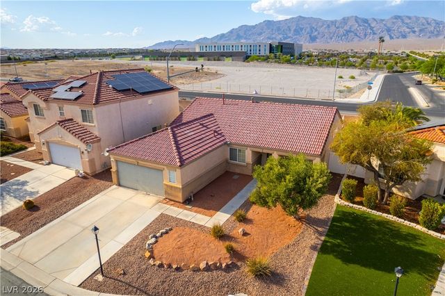 308 Horse Pointe Avenue, North Las Vegas, NV 89084