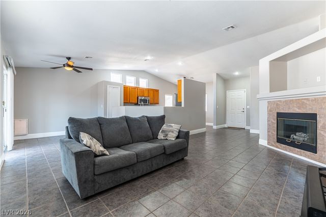 308 Horse Pointe Avenue, North Las Vegas, NV 89084