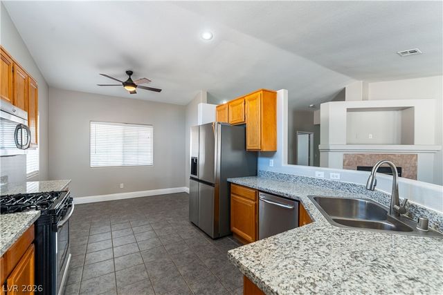 308 Horse Pointe Avenue, North Las Vegas, NV 89084
