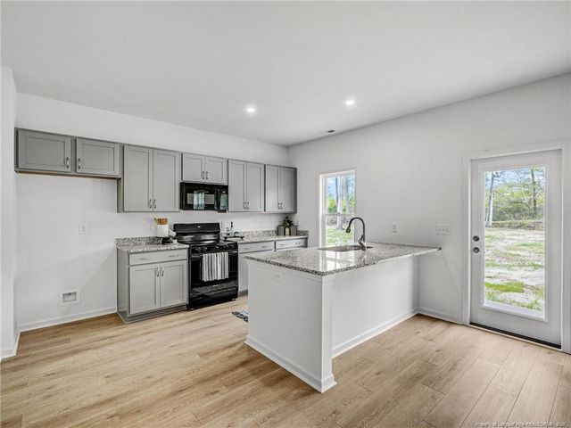 214 Penfield [Lot 76] Way, Raeford, NC 28376