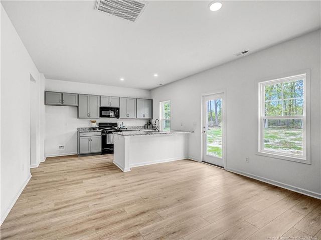 214 Penfield [Lot 76] Way, Raeford, NC 28376