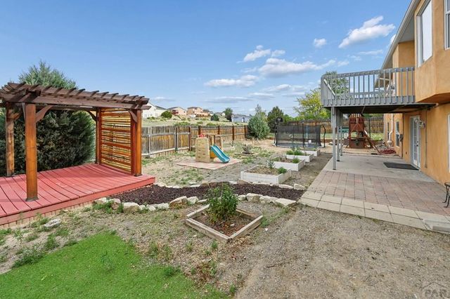 979 S Alexis Lane, Pueblo, CO 81007