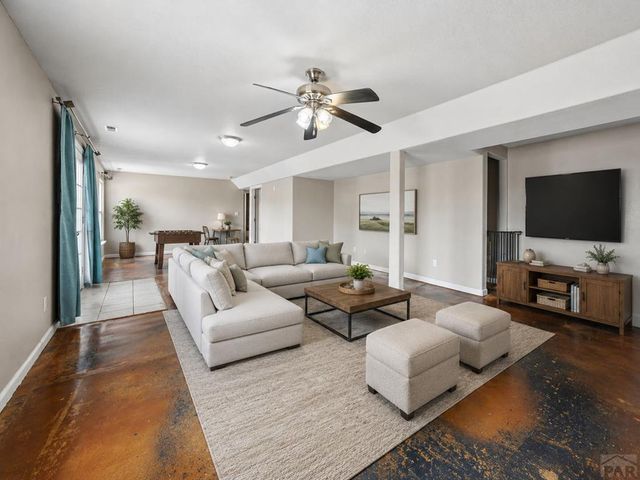 979 S Alexis Lane, Pueblo, CO 81007