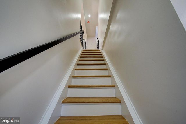 6217 COBBS CREEK PKWY, Philadelphia, PA 19143