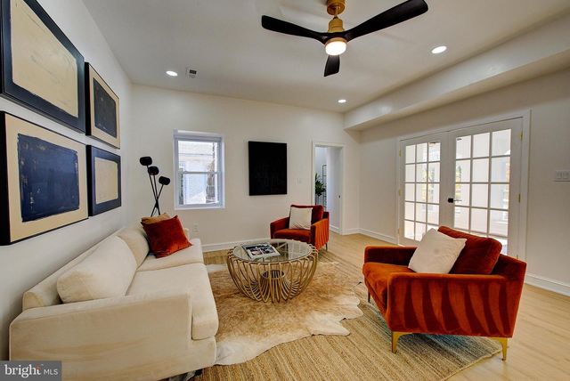 6217 COBBS CREEK PKWY, Philadelphia, PA 19143