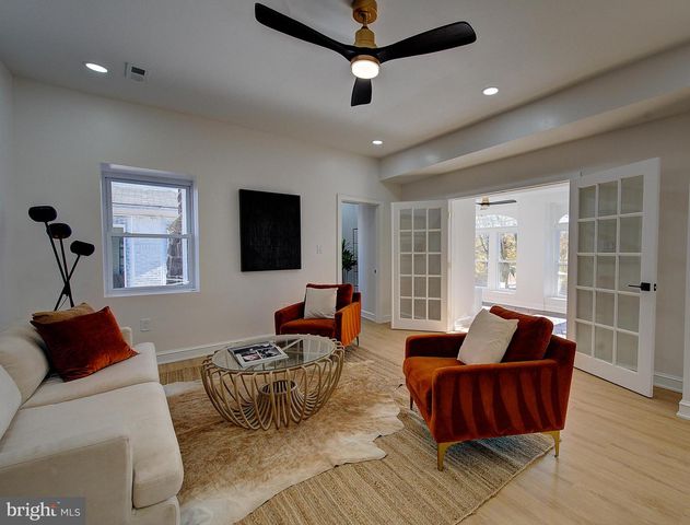 6217 COBBS CREEK PKWY, Philadelphia, PA 19143