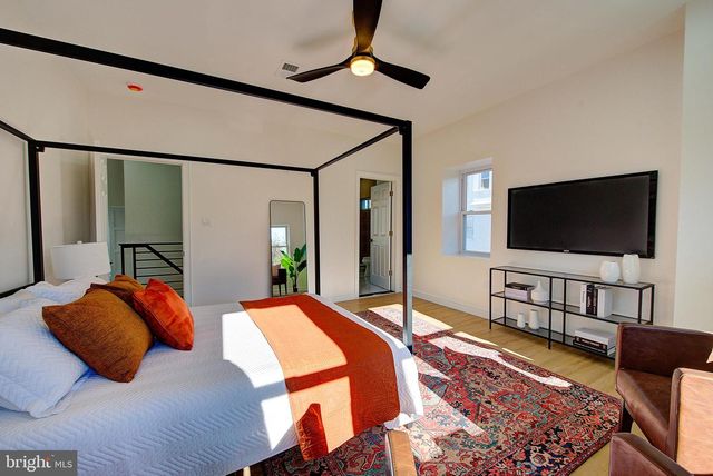 6217 COBBS CREEK PKWY, Philadelphia, PA 19143