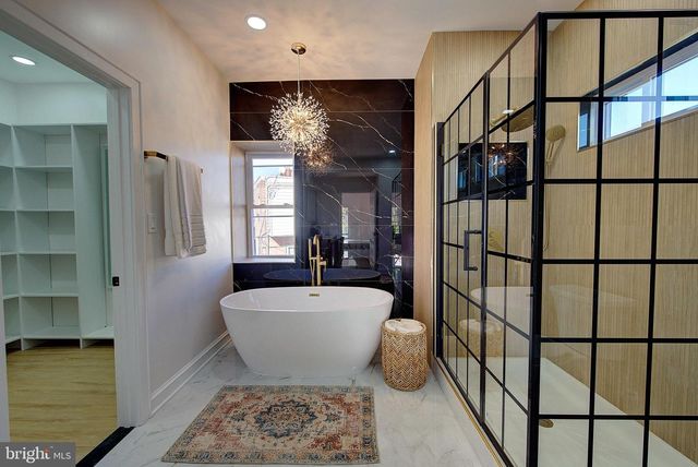 6217 COBBS CREEK PKWY, Philadelphia, PA 19143