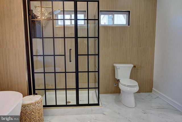 6217 COBBS CREEK PKWY, Philadelphia, PA 19143