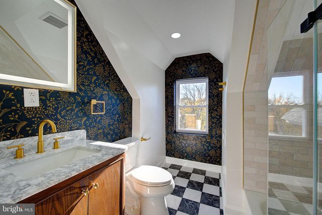 6217 COBBS CREEK PKWY, Philadelphia, PA 19143