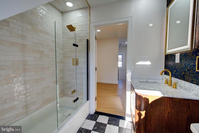 6217 COBBS CREEK PKWY, Philadelphia, PA 19143