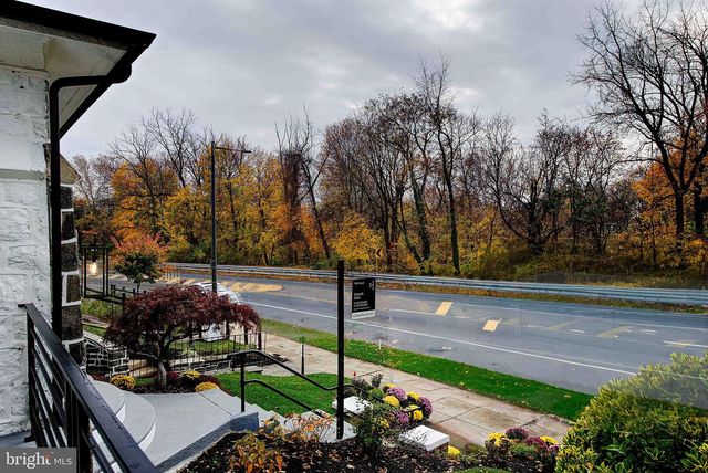 6217 COBBS CREEK PKWY, Philadelphia, PA 19143