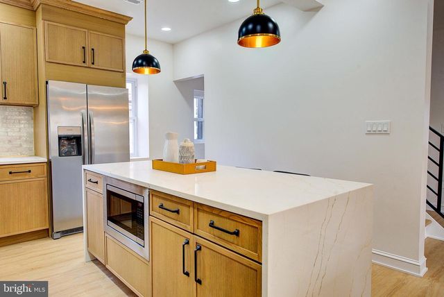 6217 COBBS CREEK PKWY, Philadelphia, PA 19143