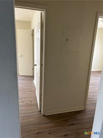 1806 Alamo Avenue, Killeen, TX 76541