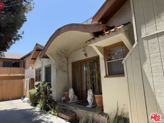1463 Wellesley Avenue, Los Angeles, CA 90025