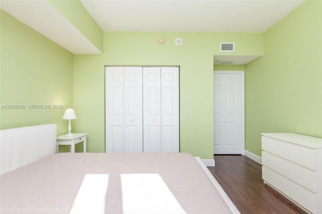 888 S Douglas Rd 1608, Coral Gables, FL 33134