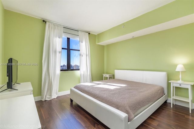 888 S Douglas Rd 1608, Coral Gables, FL 33134