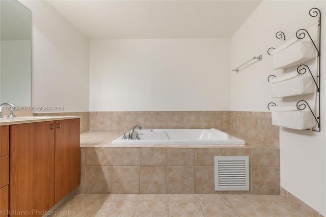 888 S Douglas Rd 1608, Coral Gables, FL 33134