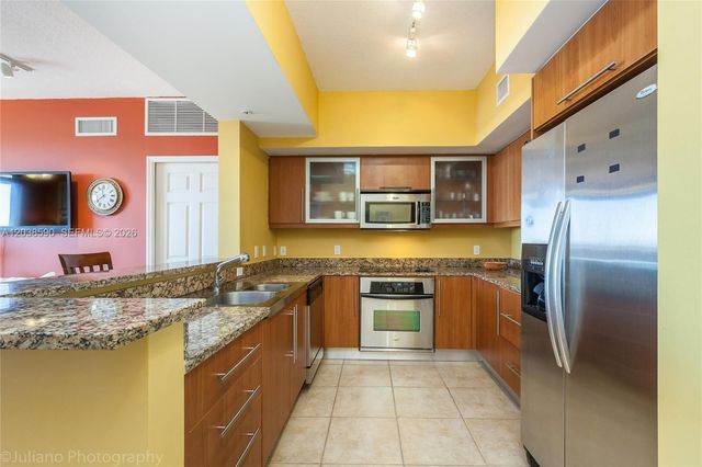 888 S Douglas Rd 1608, Coral Gables, FL 33134