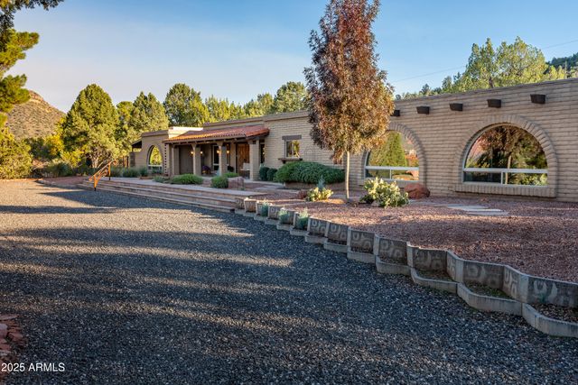 175 APPALOOSA Drive, Sedona, AZ 86351