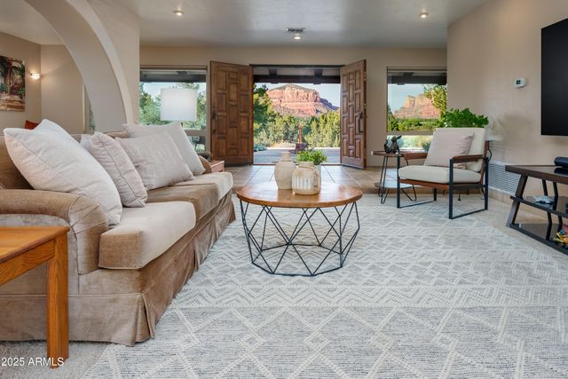 175 APPALOOSA Drive, Sedona, AZ 86351