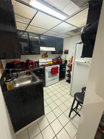 6219 SW 131st Pl 204, Miami, FL 33183