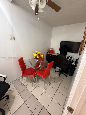 6219 SW 131st Pl 204, Miami, FL 33183